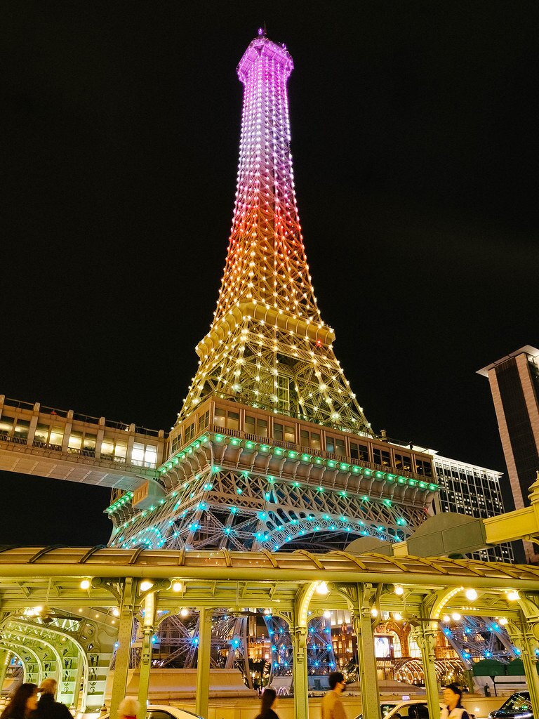 eiffel tower